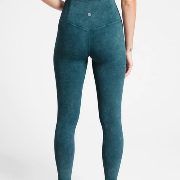 NWOT Athleta Blue Elation Garment 7/8 Leggings - Picture 2 of 9